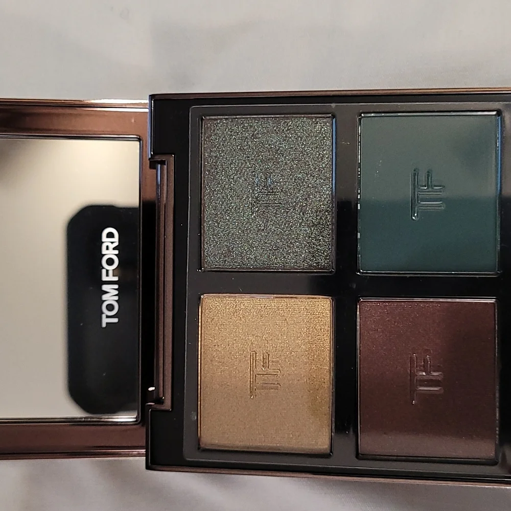 BNWT RARE DISCONTINUEDTOM FORD PHOTOSYNTHESEX EYESHADOW PALLETTE - Picture 5 of 7